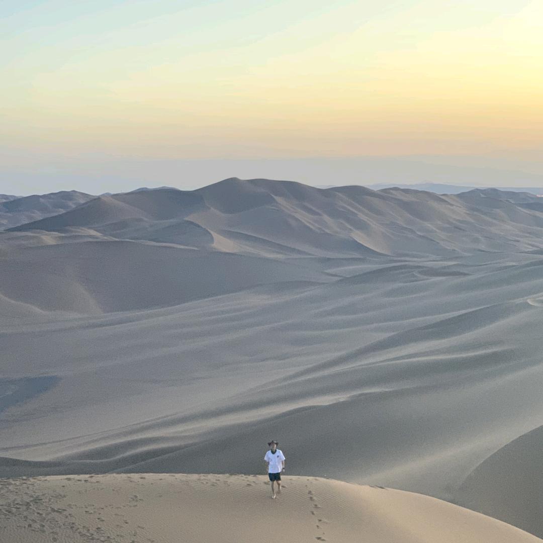 在梵净山下卖抹茶