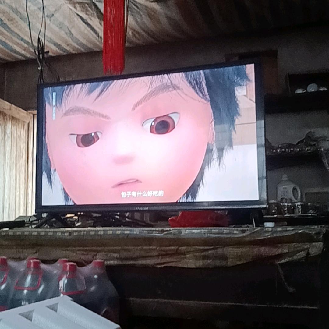 坐下