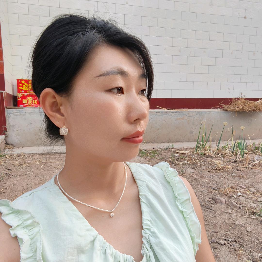 @向阳