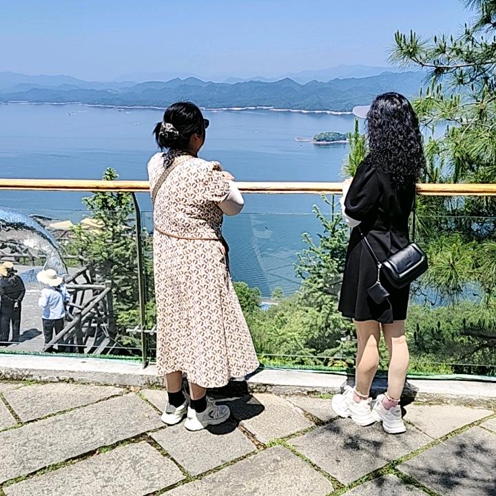 比拽字  还拽的妞🦋🦋