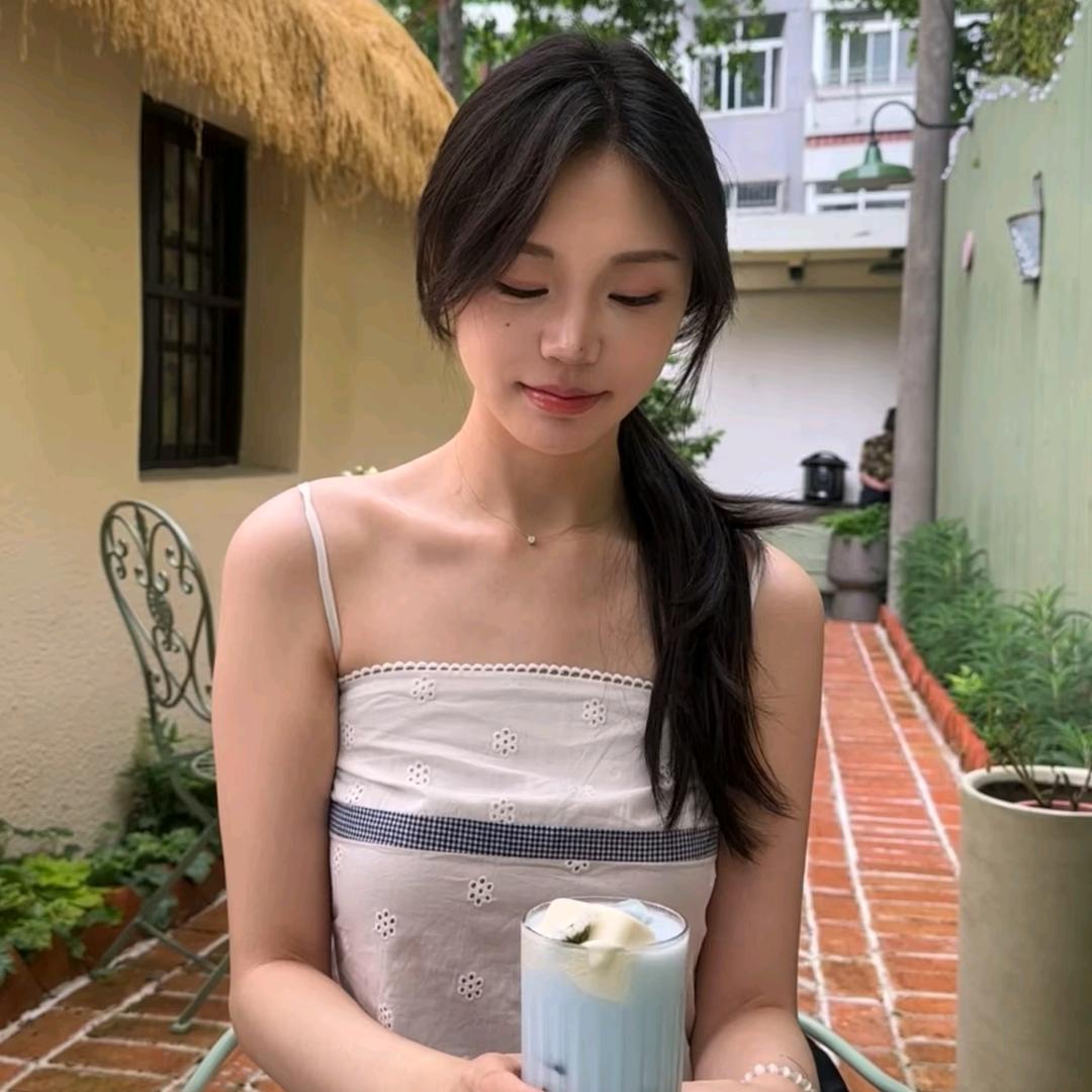 摆烂小胡
