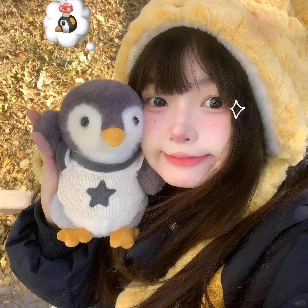 •⩊•