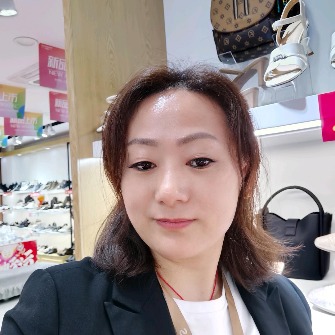 贵州深港鞋业松桃1店-杨松松