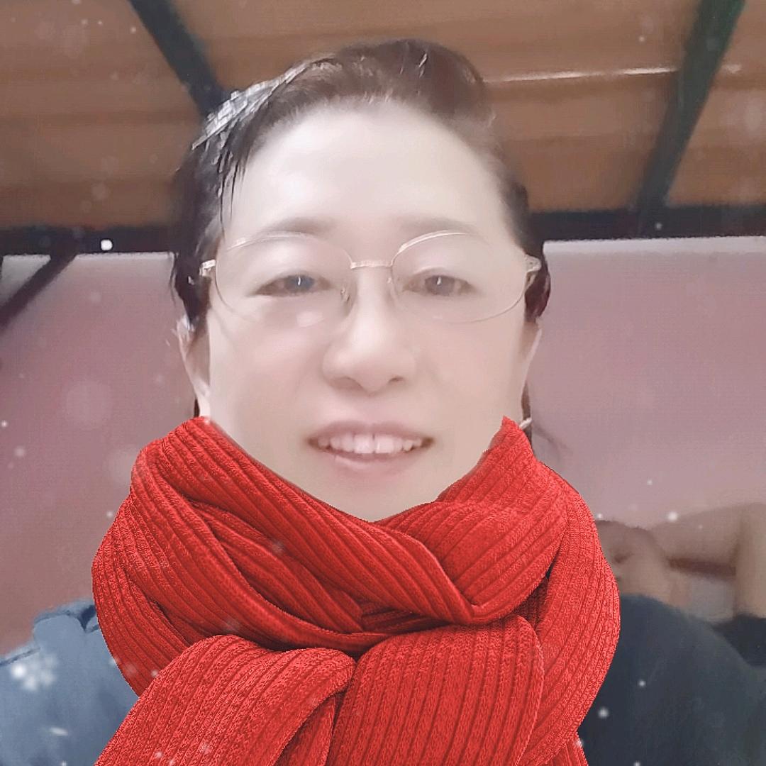何姐