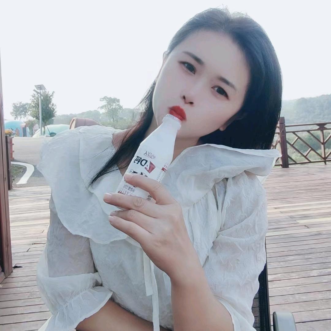 梅子吖