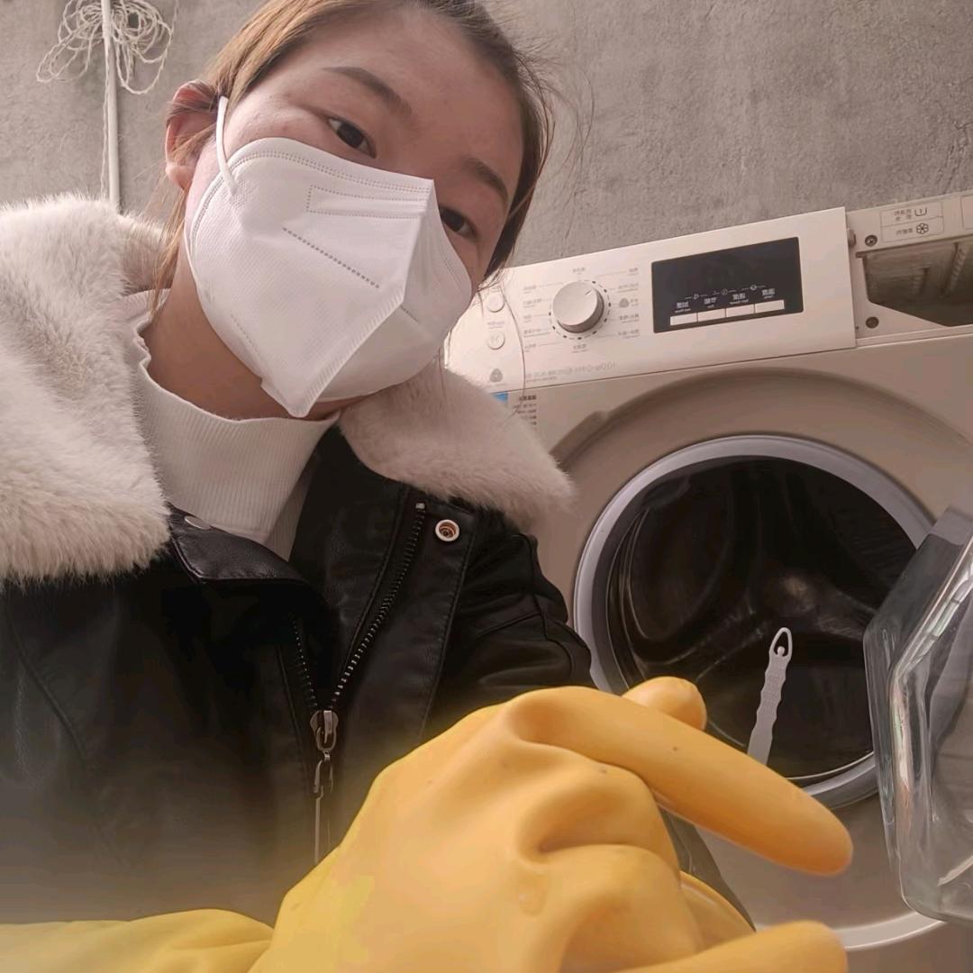 黄钦（在崇仁做家电清洗）
