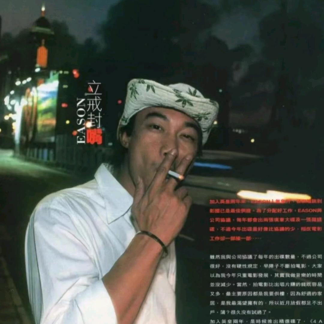 北极熊🐻‍❄️