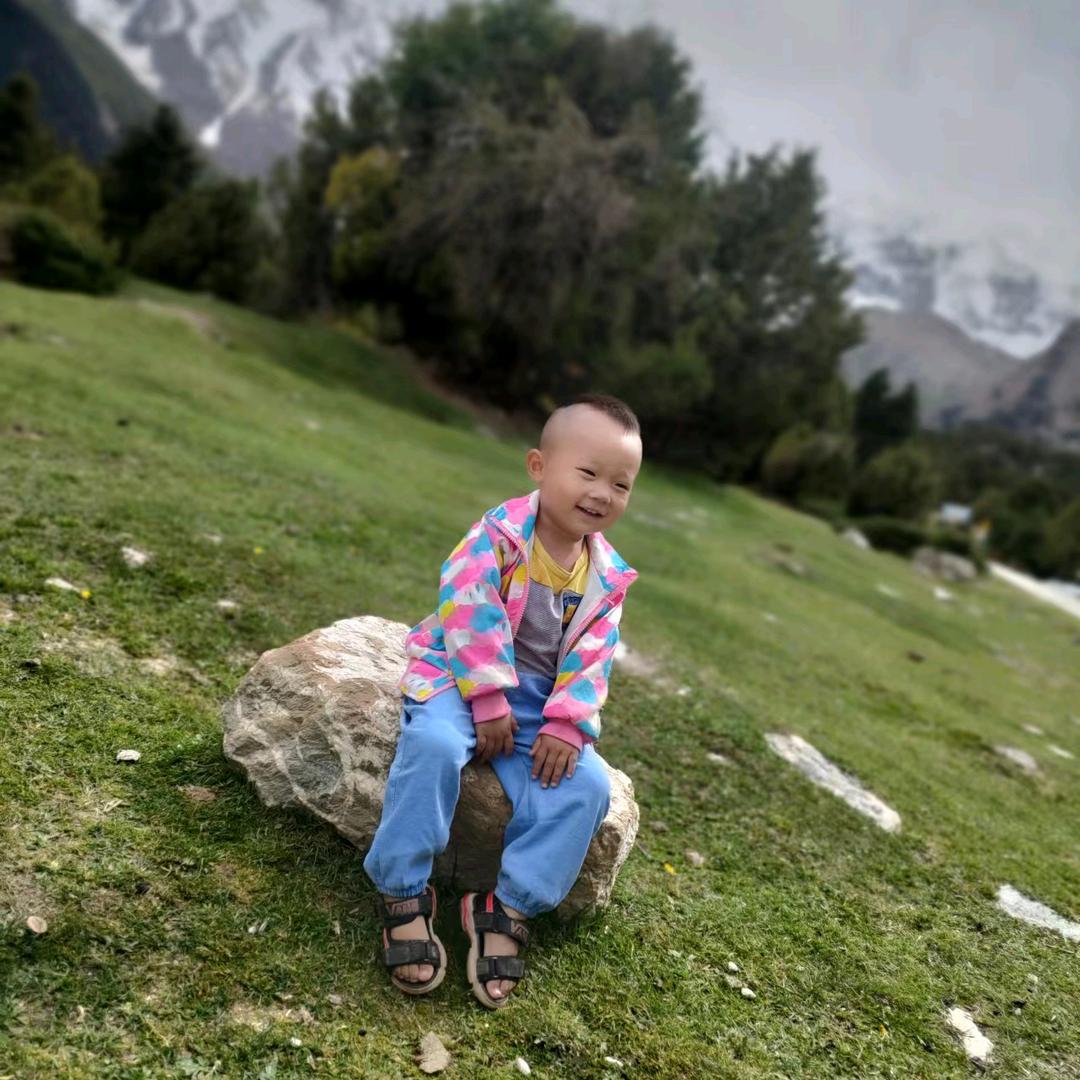 把你的名字写在烟上吸进肺里