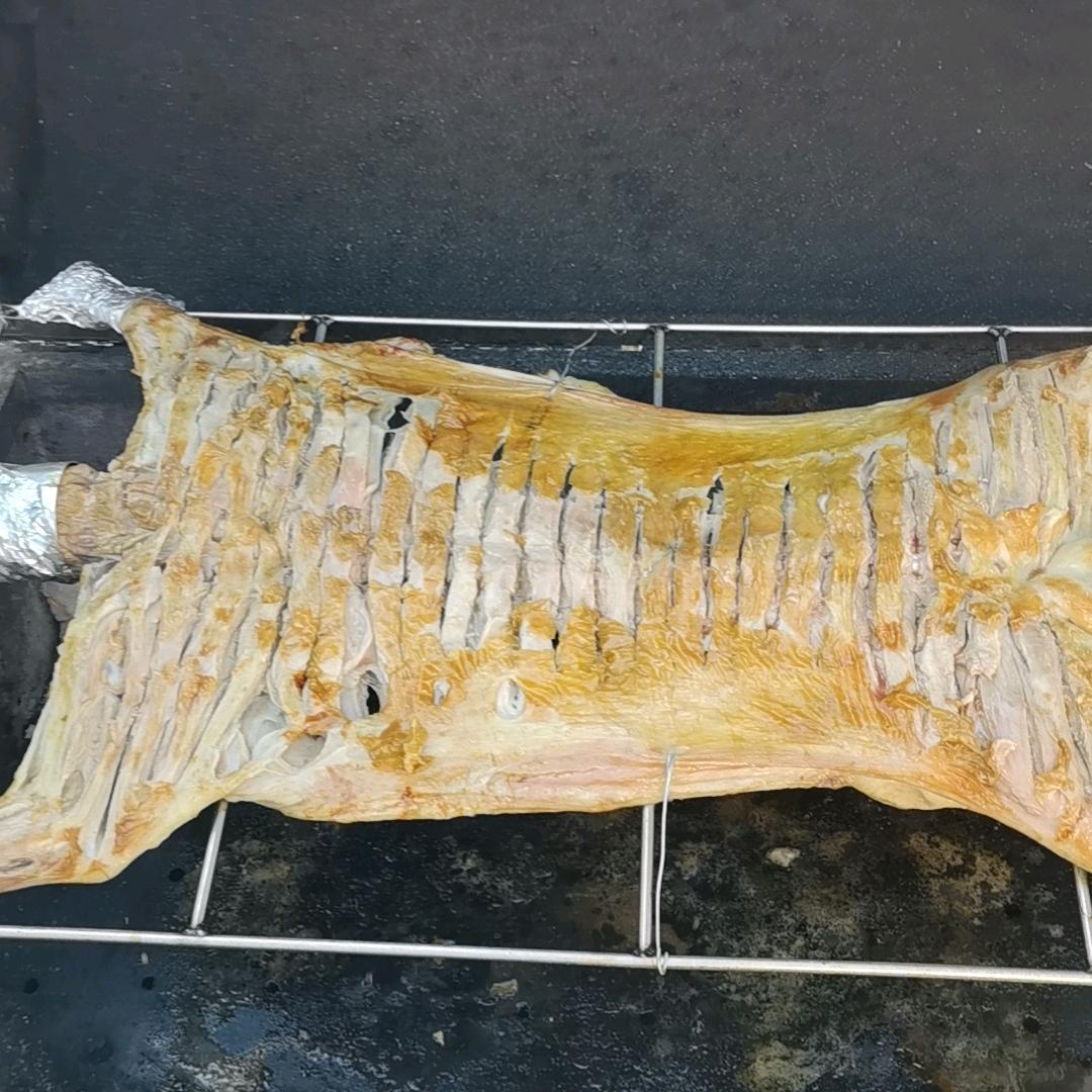 流动烤全羊，那儿吃那里烤…