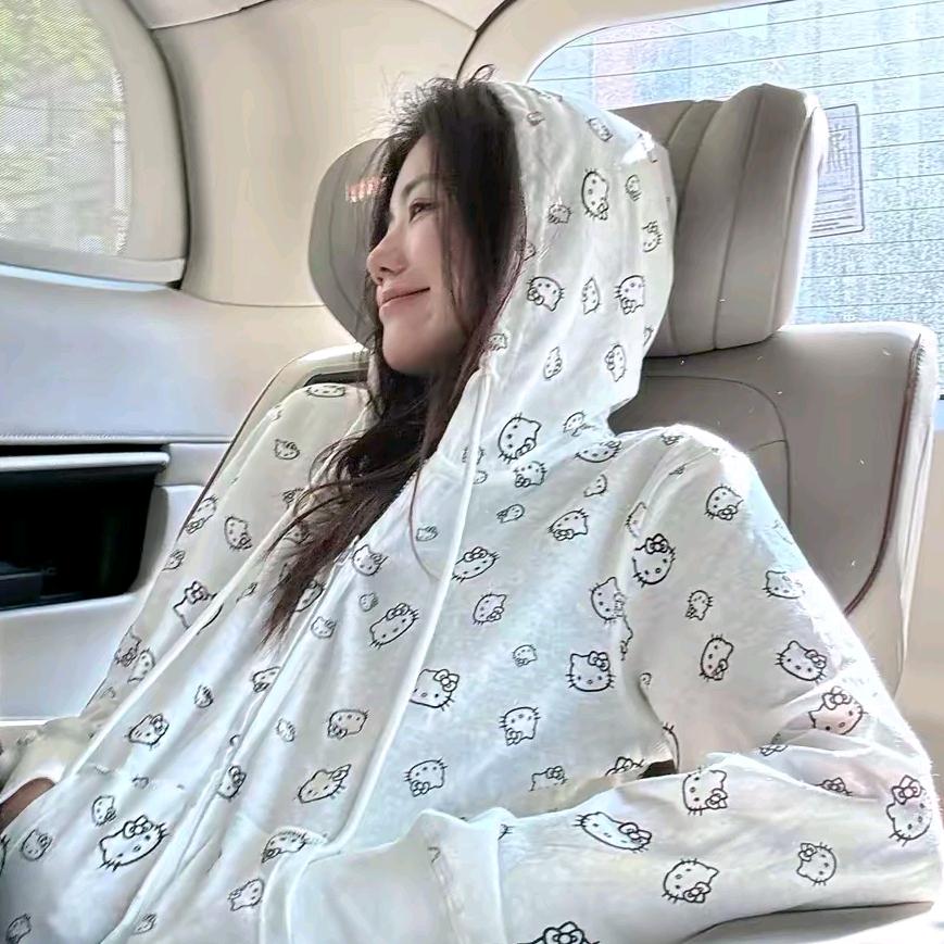 桃子PEACH ZHOU（穿搭推荐）