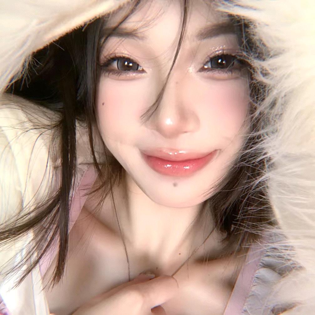 ☾.
