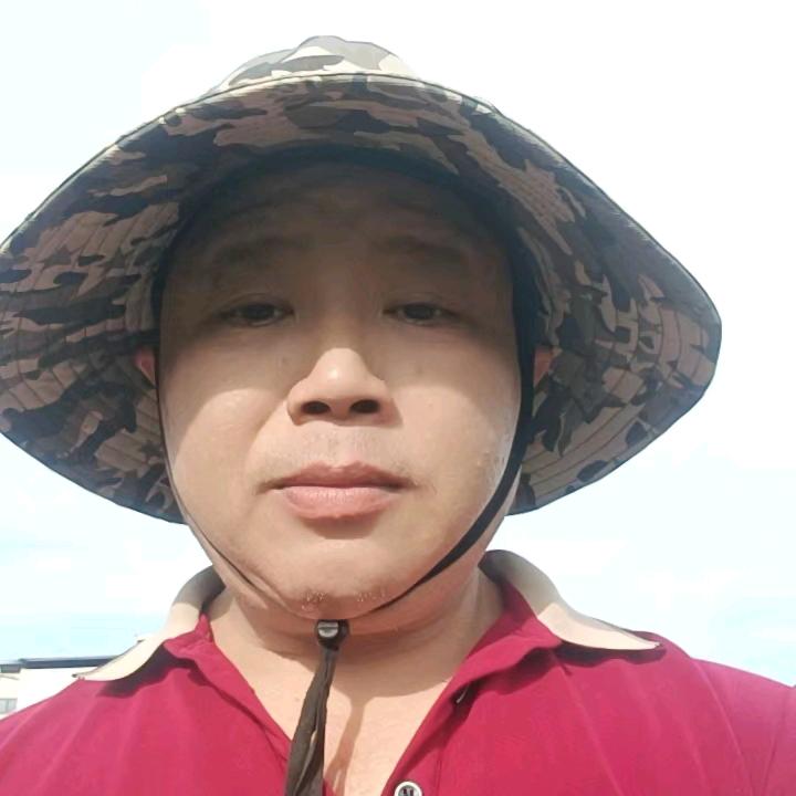 李朝中