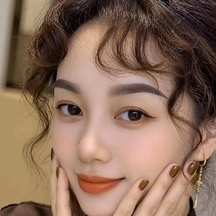 江安西维娅蚕丝美白文胸+雅芮智能穿戴