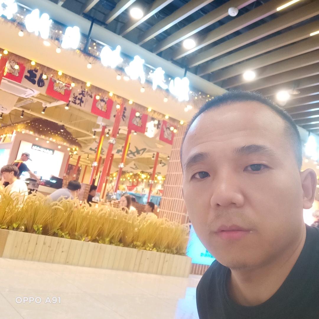 小任同学