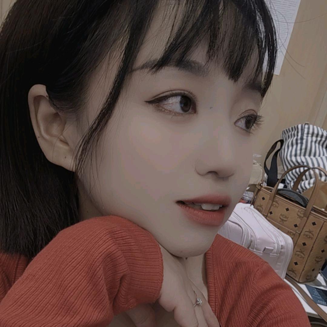 小霞