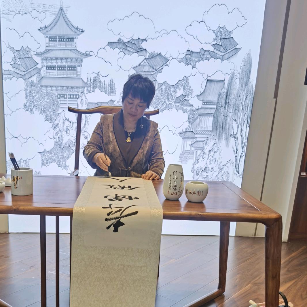 平平淡淡