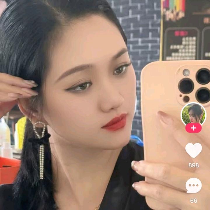 一个人过着不香吗