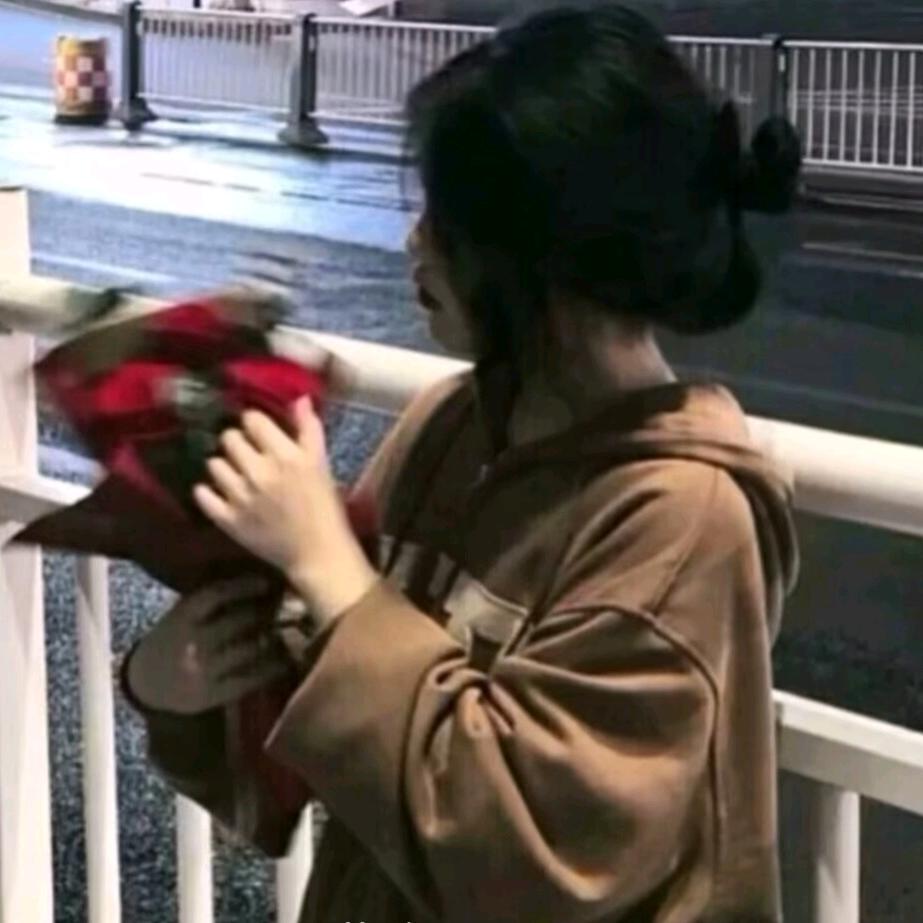 💞ℒℴѵℯ半颗糖ᥫᩣ