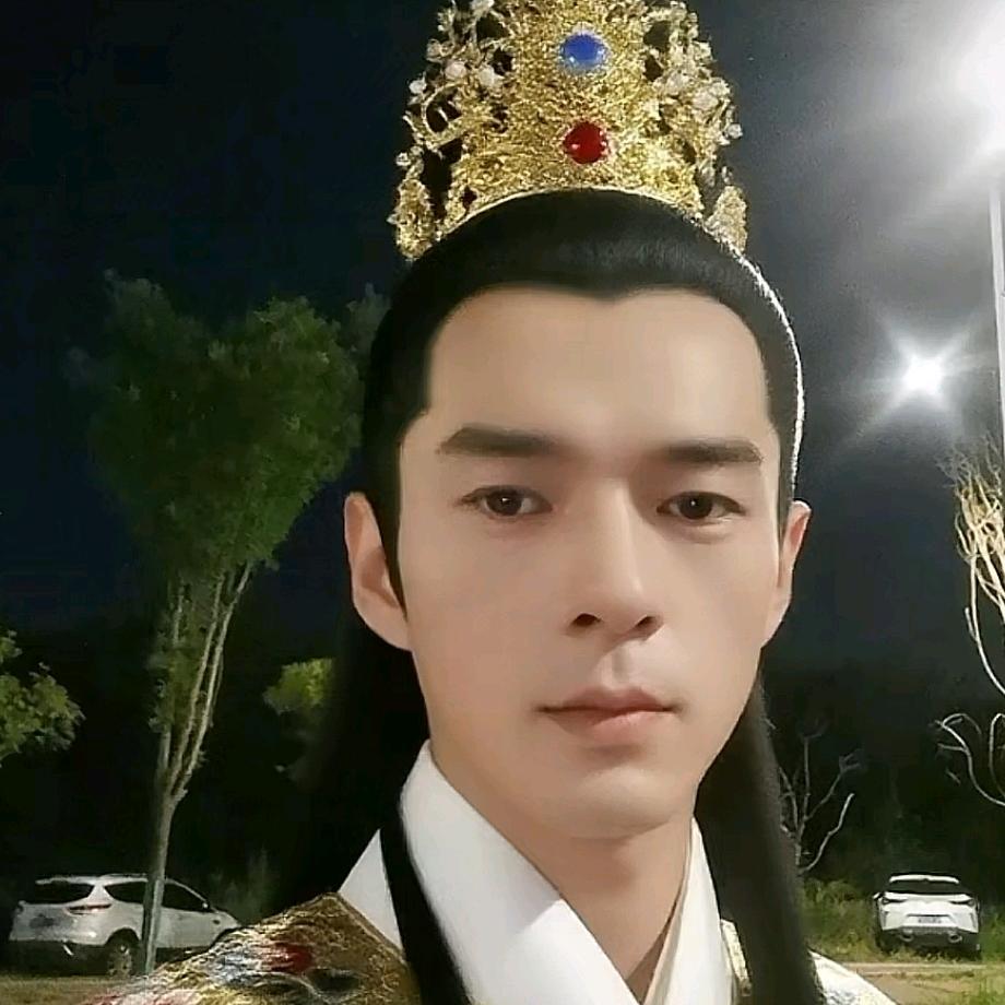 破烂候收古董：坦然自若