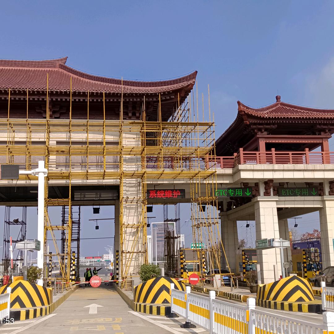 面朝大海  专业做建筑外架…