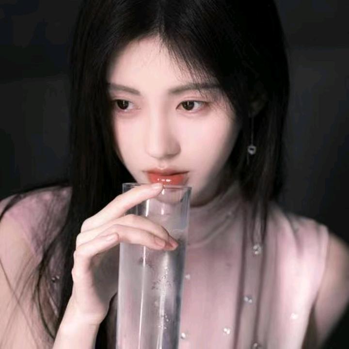 是蛋仔主播小琪呀！（可以叫主播崽崽）