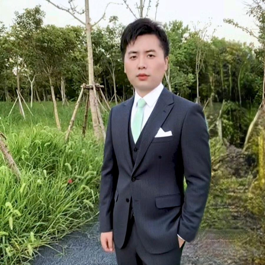 萧华