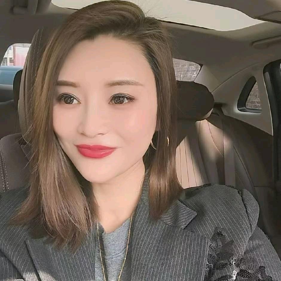 卖家电的小姐姐（迪伦电器）