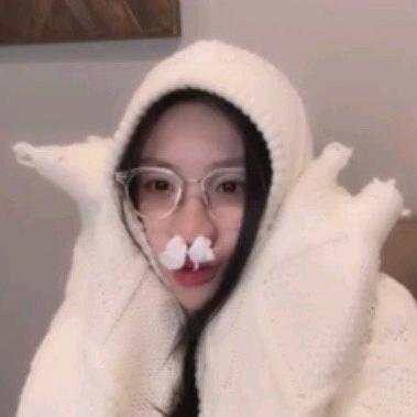 山谷（见过沈梦瑶