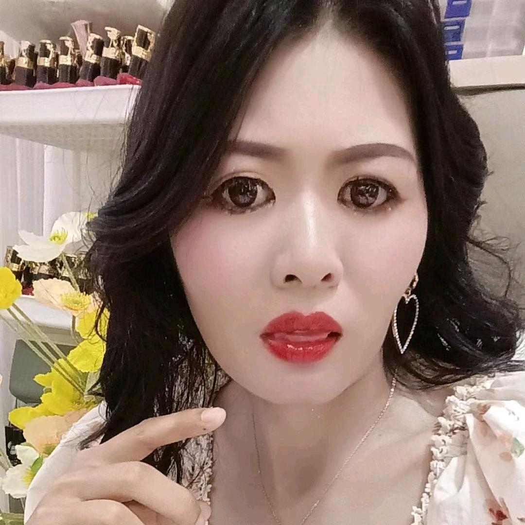 艳🍒子