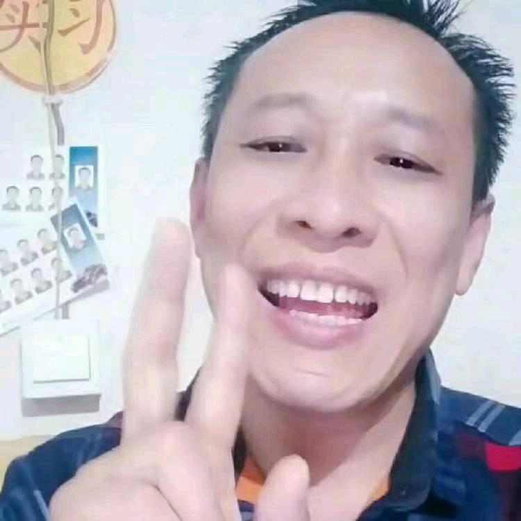 四川🇨🇳成都（才哥）传递正能量