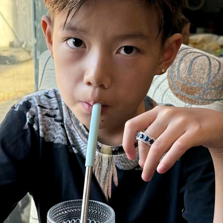 如果爱比眼泪多