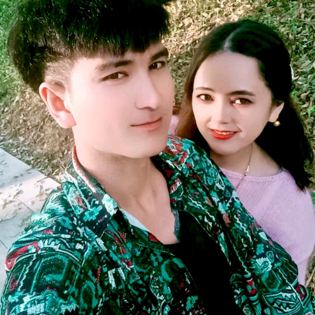 一对恋人婚纱摄影