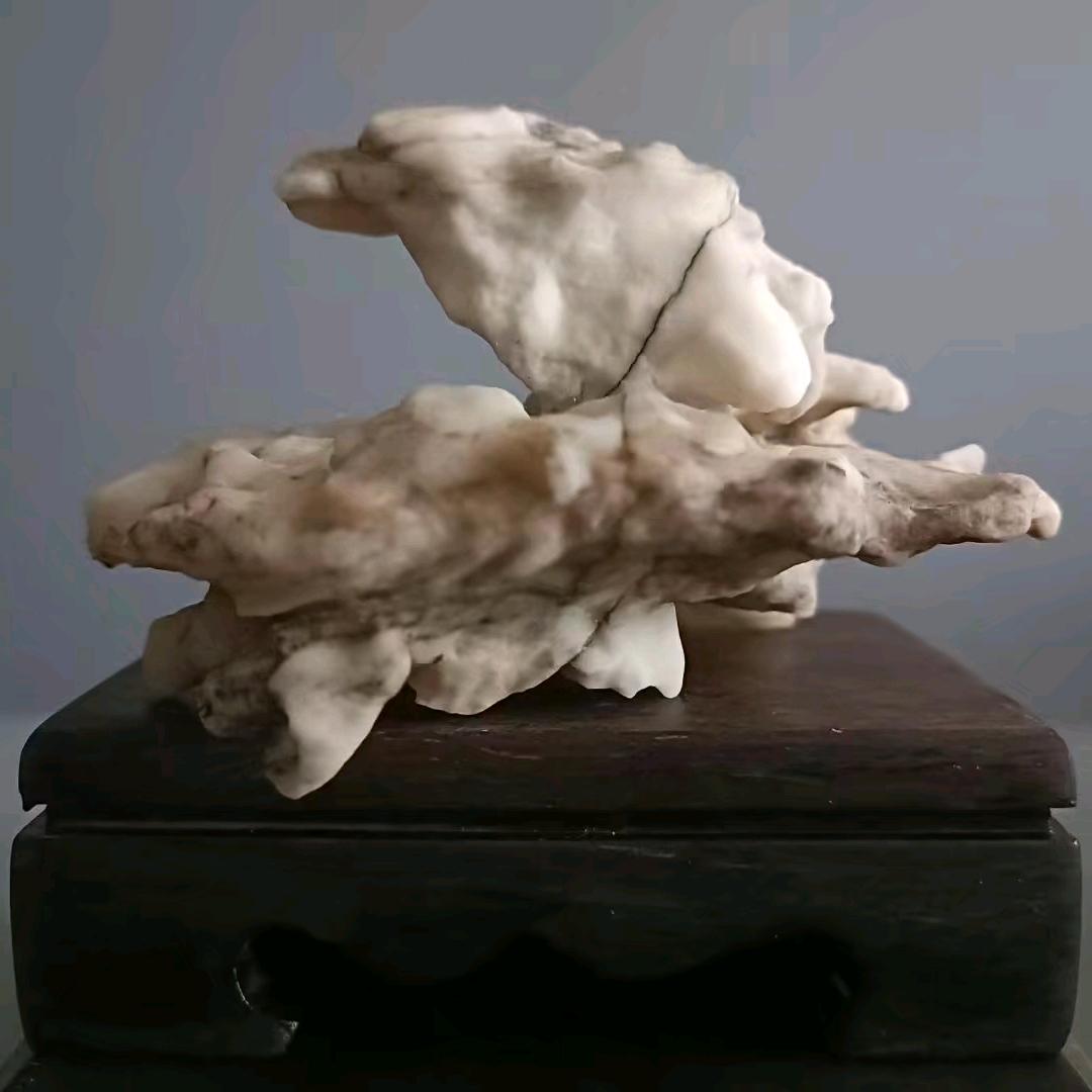 奇石物语
