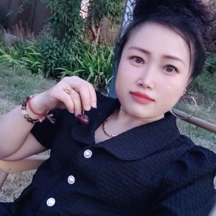 小梅吉祥如意