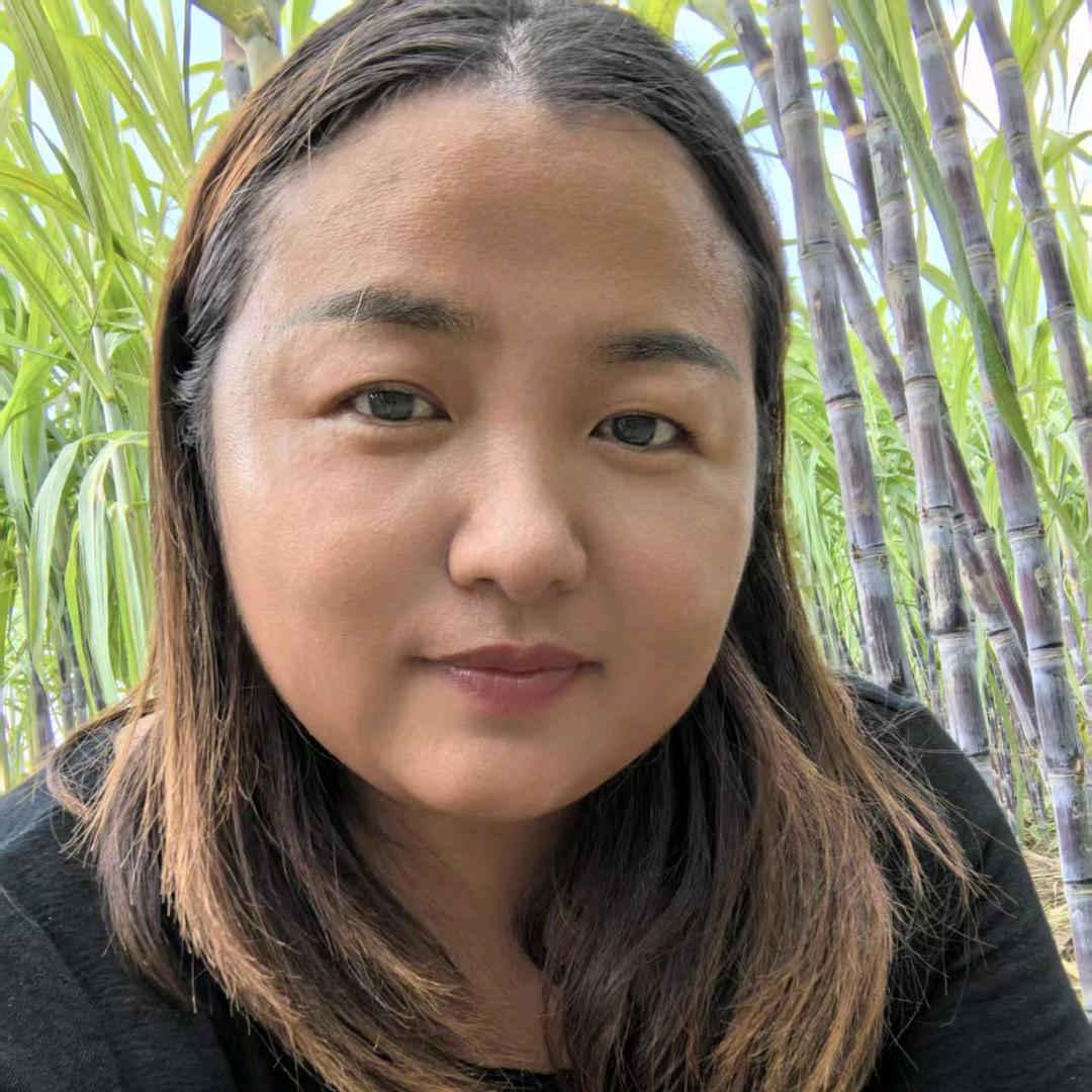 杞县老嫂子(方莉）