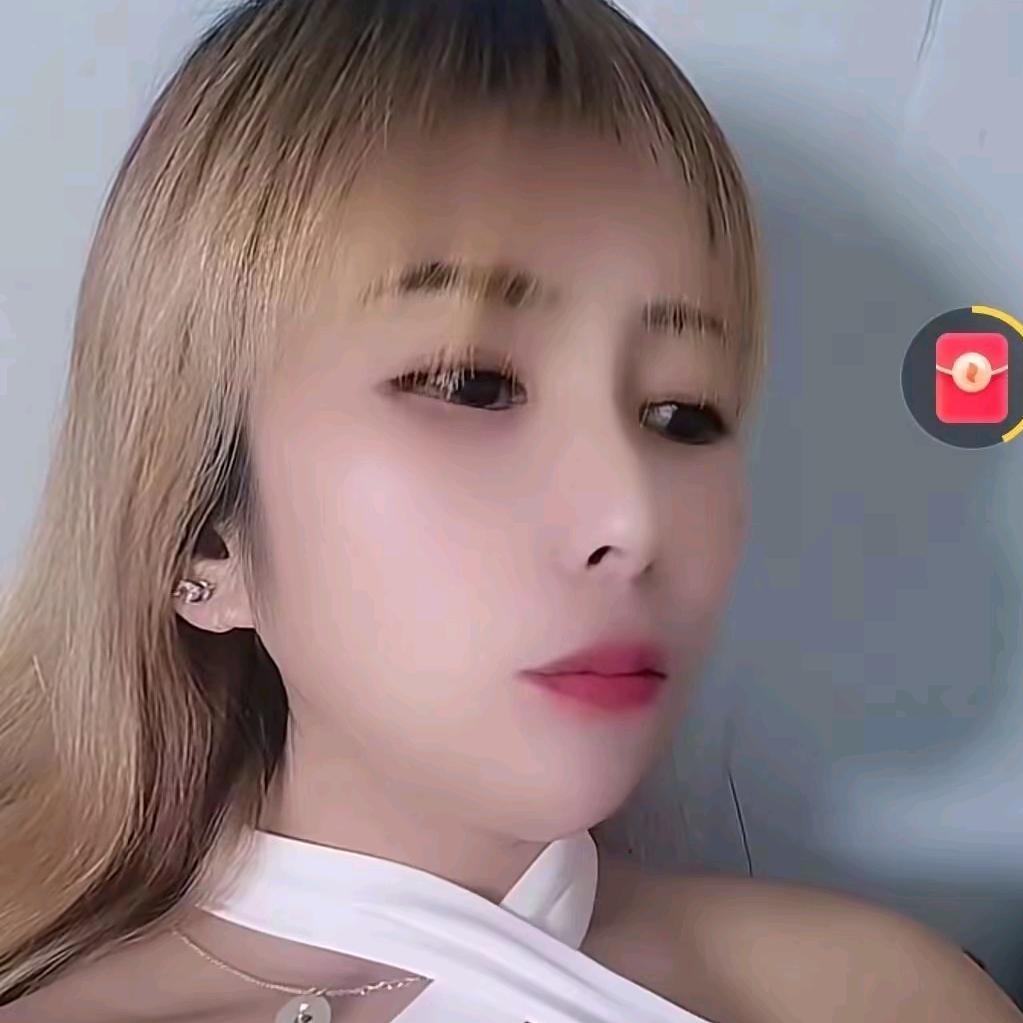 宋依依！单身一人