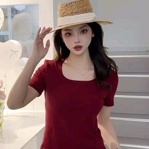 简单爱穿搭