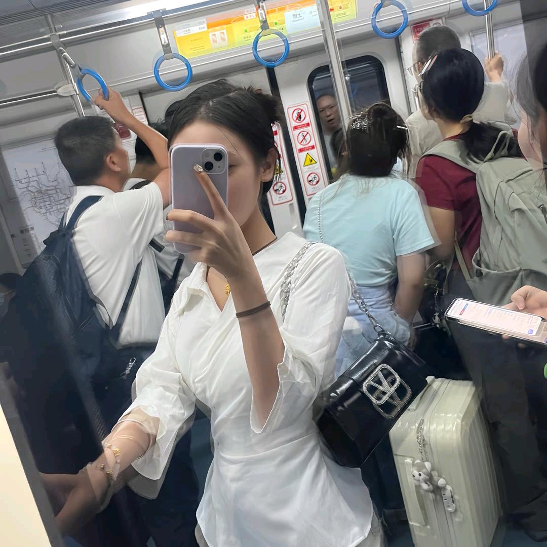 有点可爱🌺