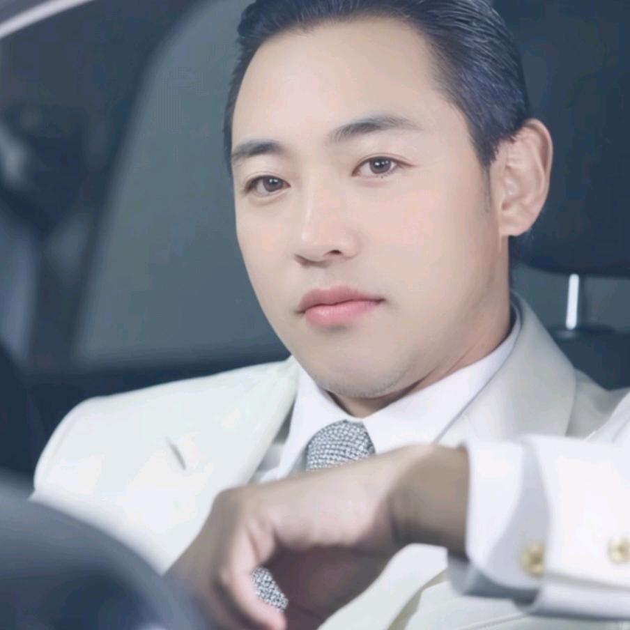 小李哥