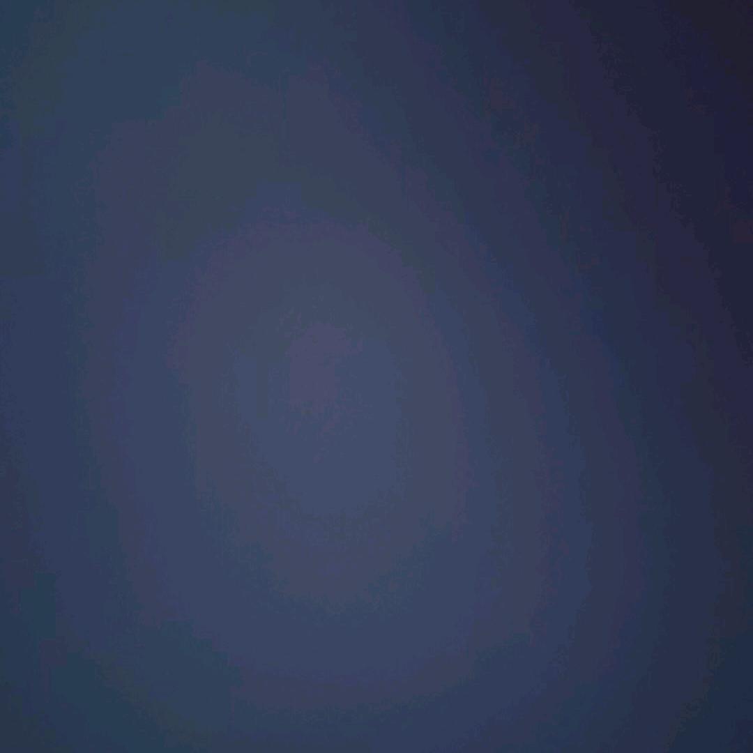 云F，