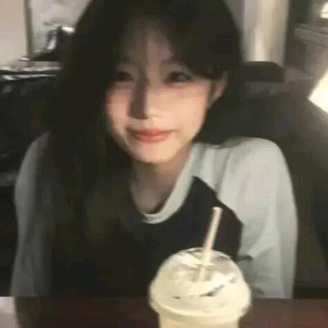 ٩(๑^o^๑)۶
