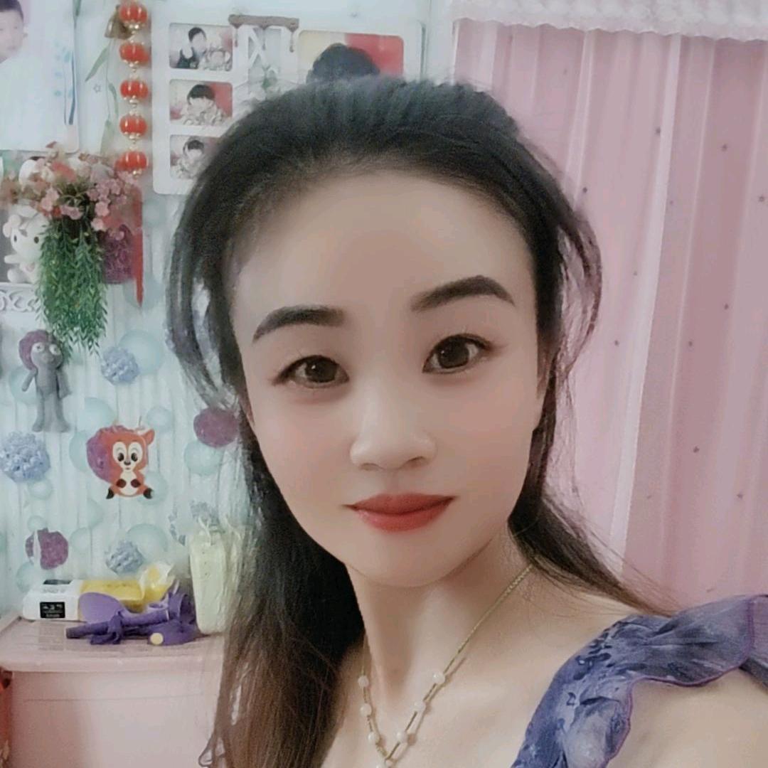 🐷简单de娟姐🐷