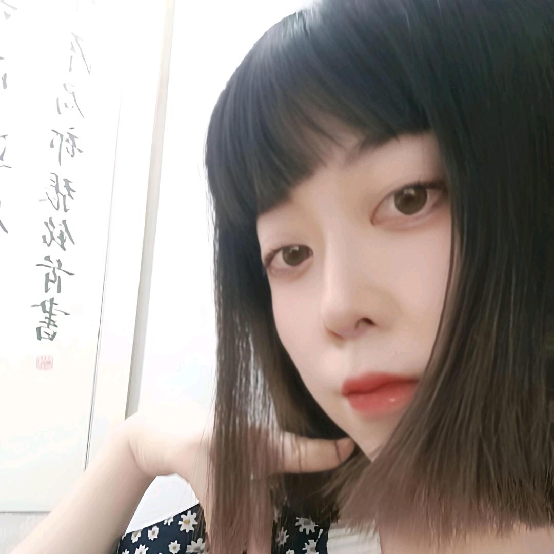 最爱郁金香哒小花🌸