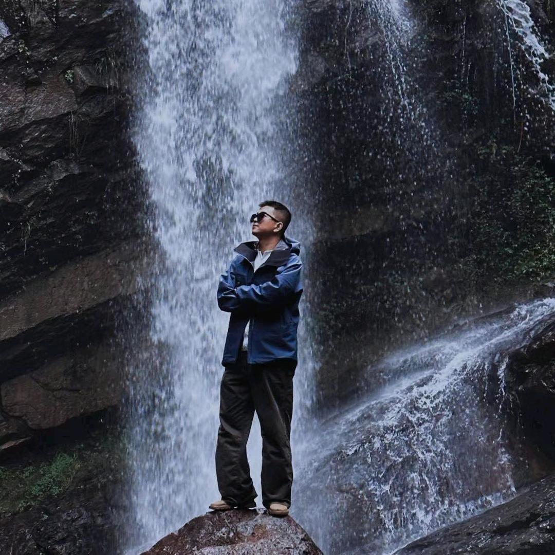 小刘二手车批发车行