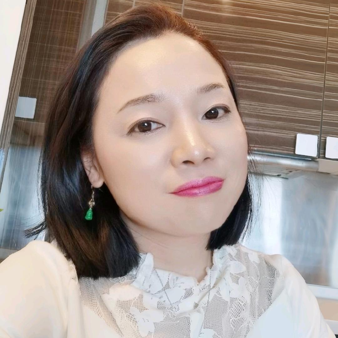 鑫沐赞（江陈滢凤）