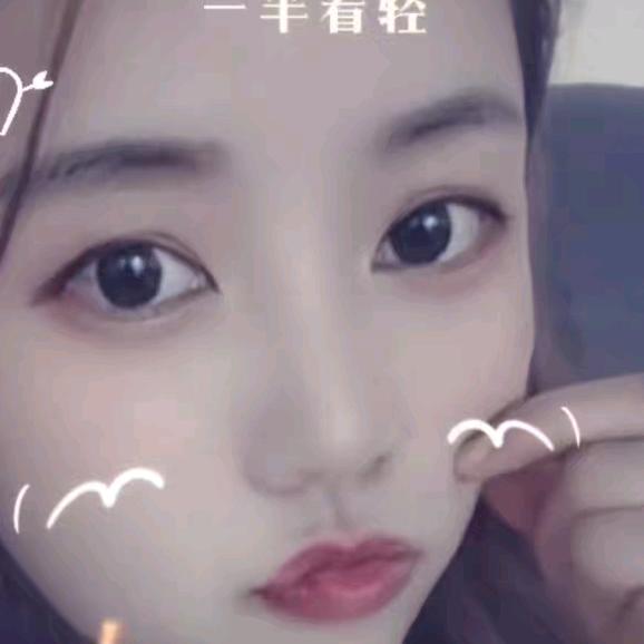 小艳艳橱窗
