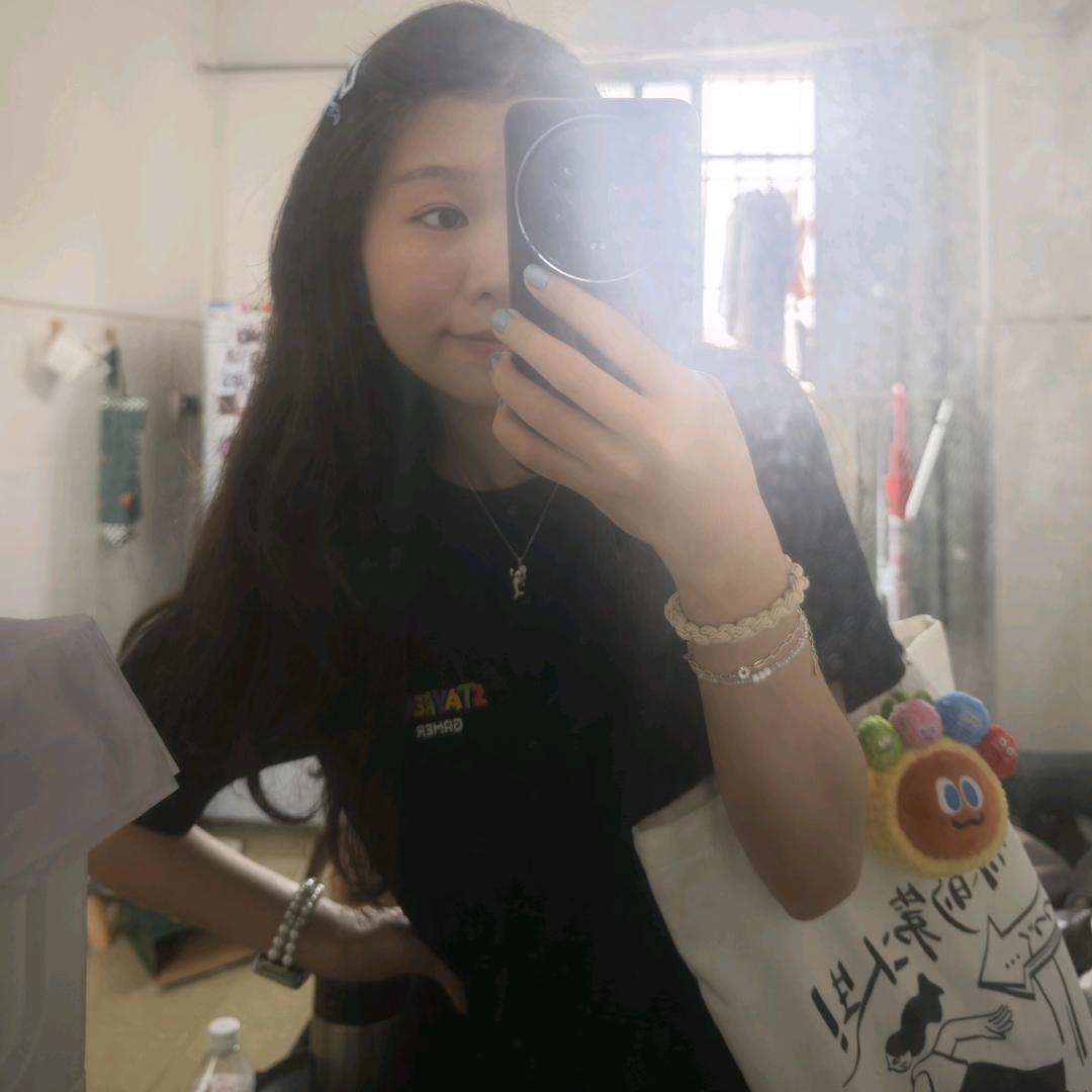 念念是条咸鱼