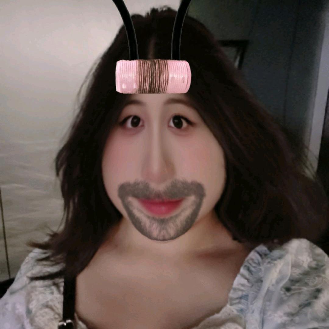 舒舒^