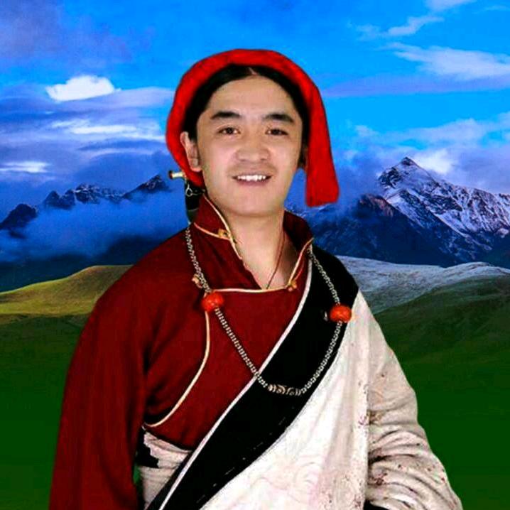 班戈歌手～强巴措尼