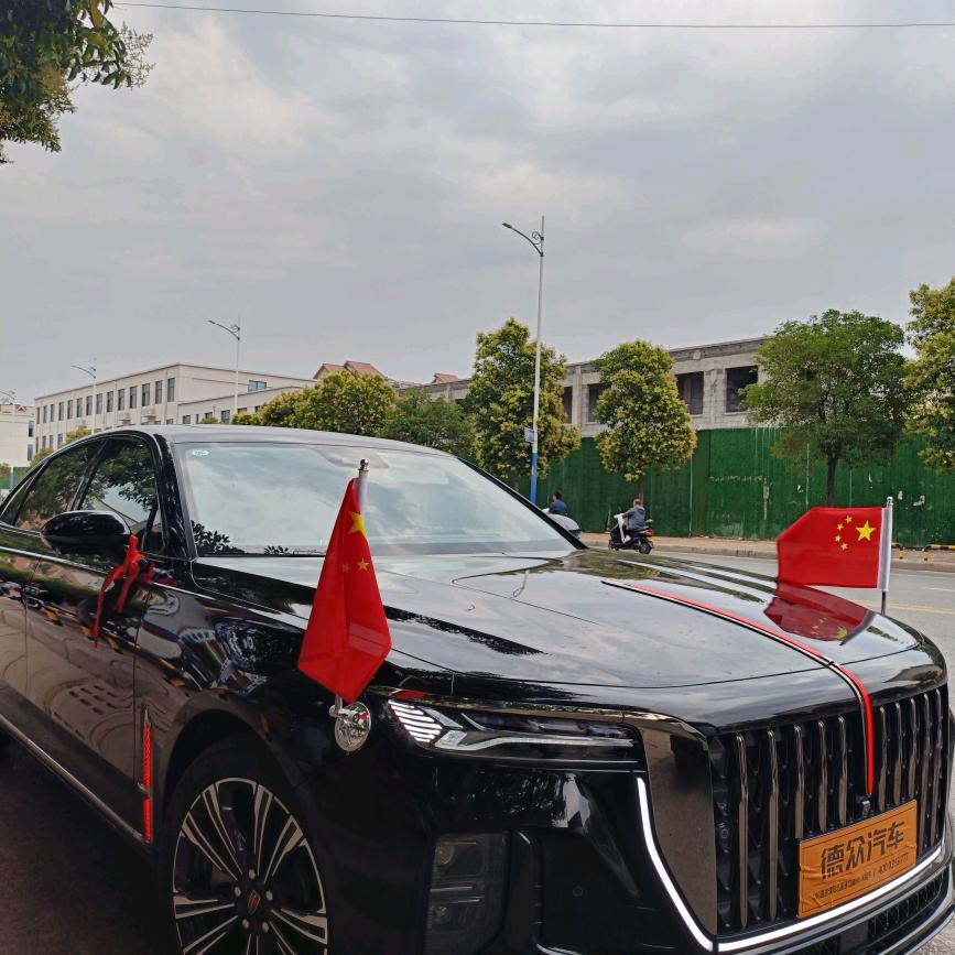 驰恒红旗车+机械租赁